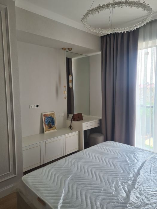 Сдаётся.  Акай сити.  2 комнатный квартира  14 этаж  20 этажный дом.