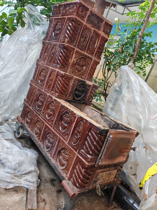 Soba pe lemne cu roti