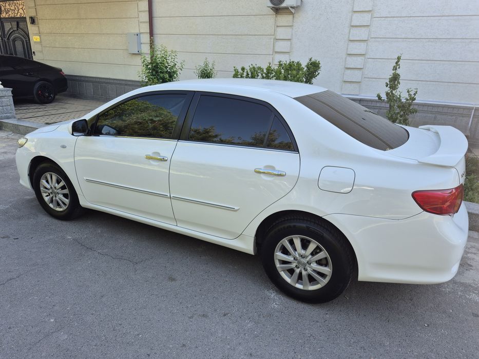 Тойота королла 1.8 автомат