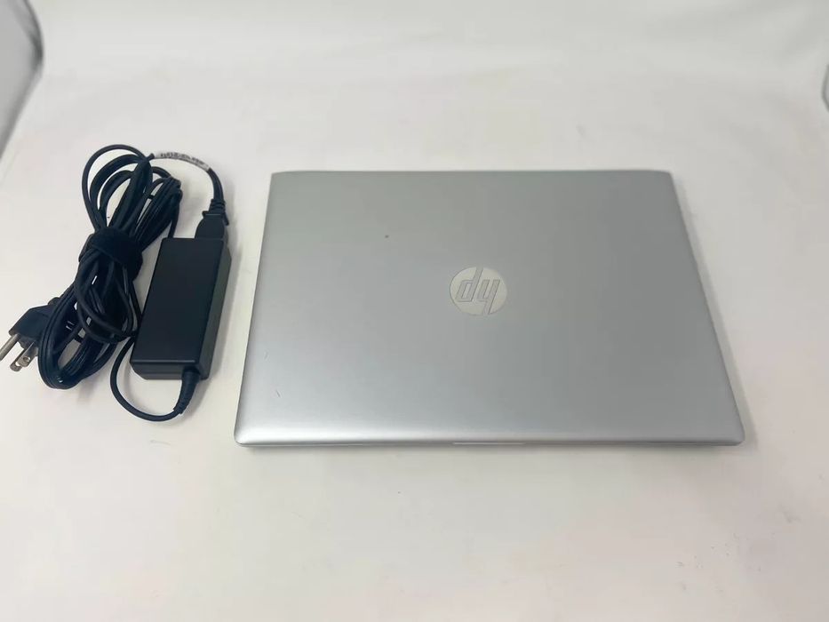 Okazie* HP Intel i5 , RAM 8gb ddr4, SSD m2 250gb. Baterie 2ore, ecra