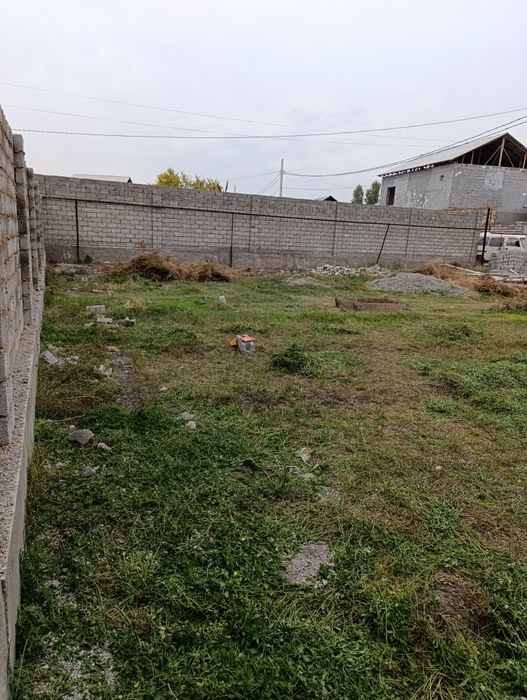 Ташкент шахарда срочно 4 соток курук ер 40 000$ сотилади