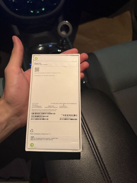 Продается iPhone 17 pro 256