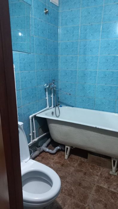 Срочна сдам 2 ком квартиру