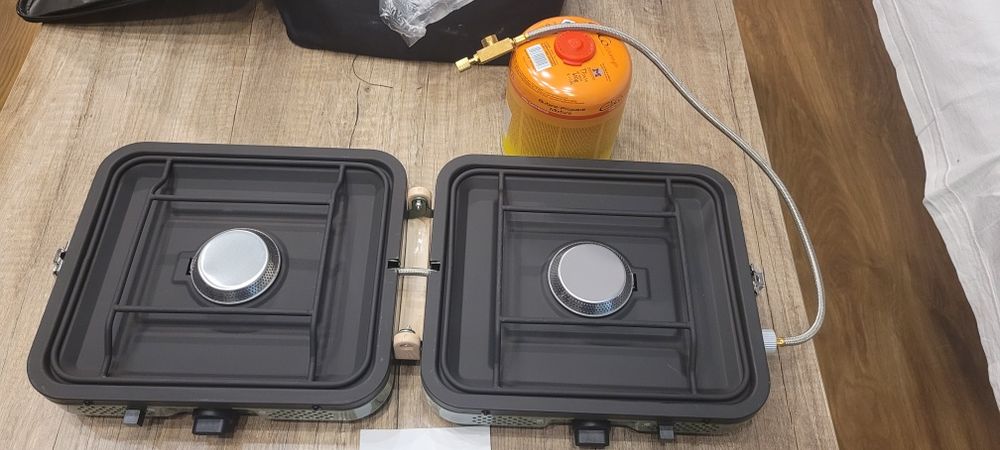 Чисто нова газова туристическа печка с 2 котлона – сгъваема