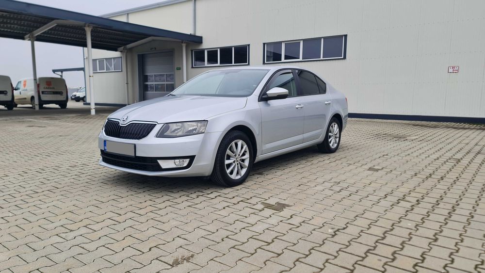 SKODA Octavia 3 berlina, motor 2.0 TDI - 150CP - an 2015 - Euro 5
