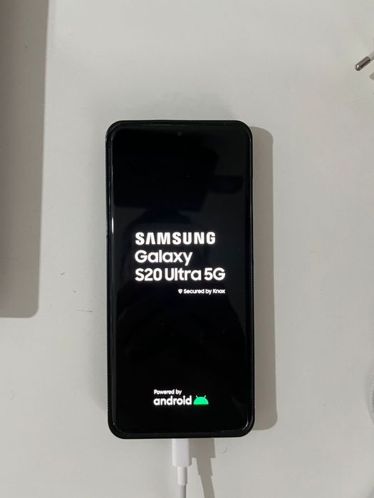 Продам телефон бу