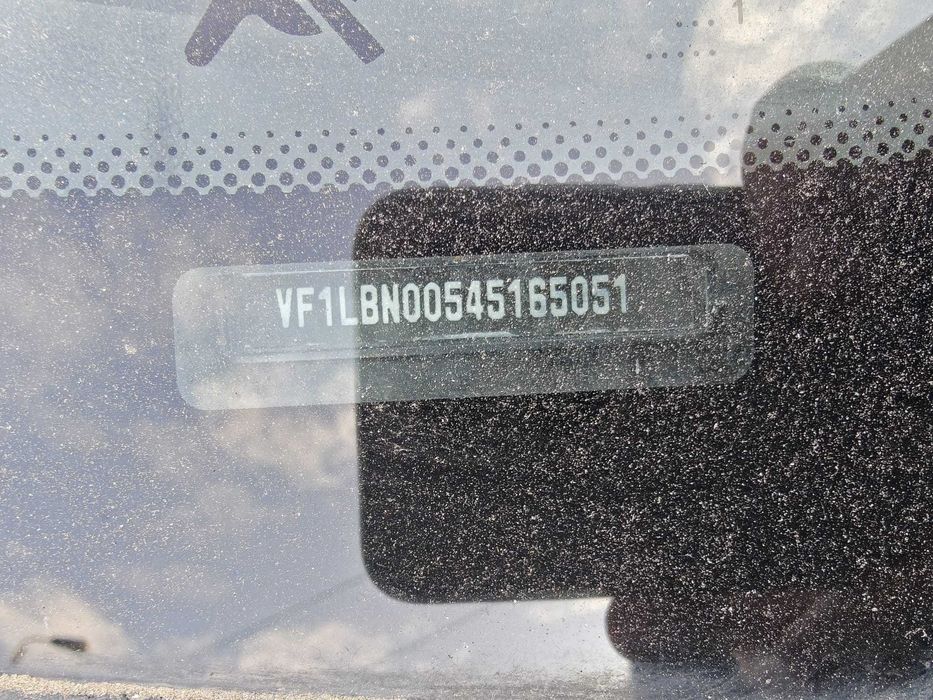 Oferta deosebita Renault Symbol Thalia Septembrie 2011