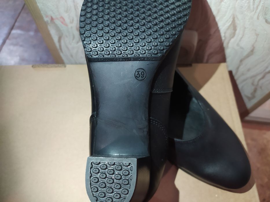 Туфли женские, кожаные