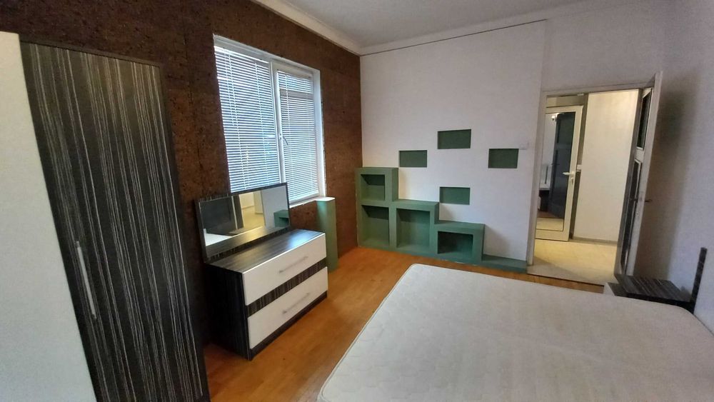 Дава се под наем Двустаен апартамент в София, Център - 72 кв.м за 498.27 € - Снимка #6