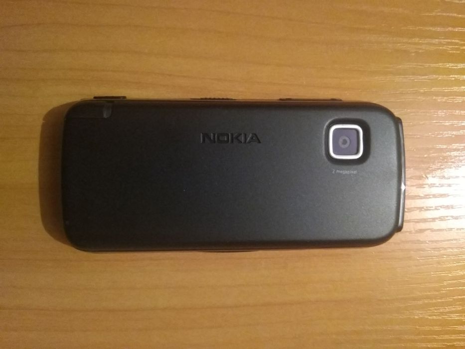 Продам Nokia 5228