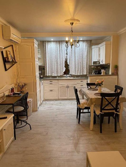 Дава се под наем Двустаен апартамент в София, Зона Б-18 - 60 кв.м за 663 € - Снимка #2