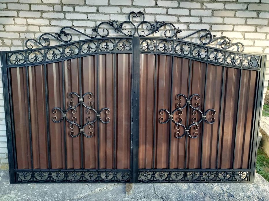 Ворота, калитки, заборы.