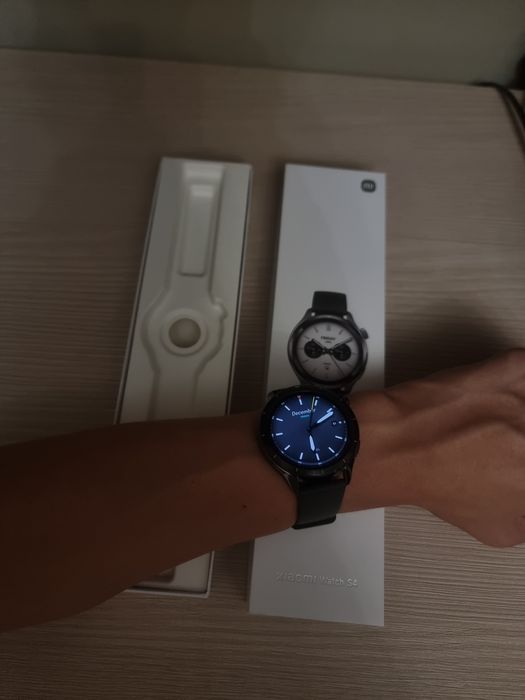 Смарт часы Xiaomi Watch S4