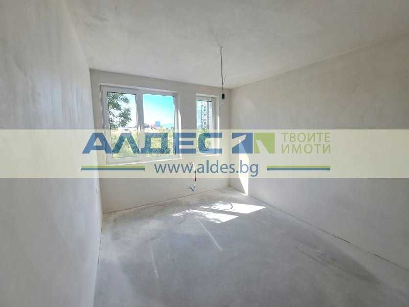 Продава се Тристаен апартамент в София, Банишора - 91 кв.м за 2341 €/кв.м - Снимка #17