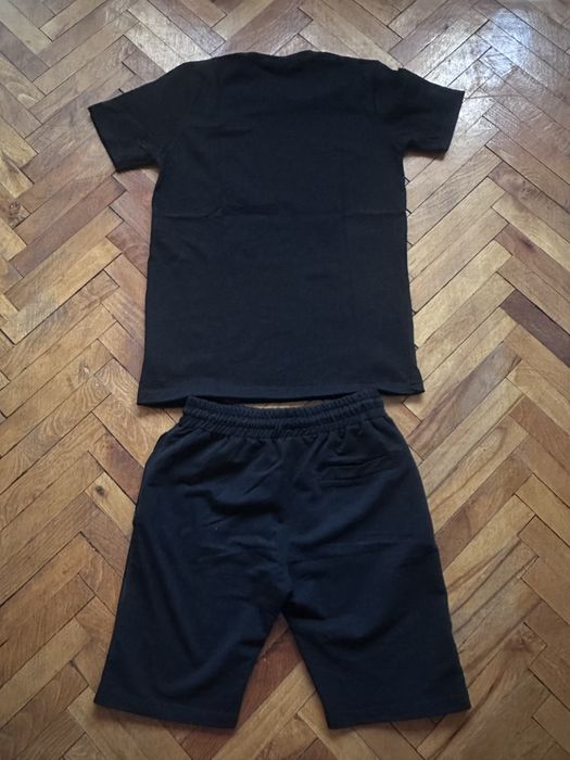 Къс мъжки екип на NIKE