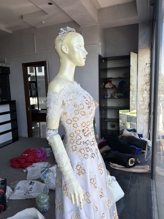 Maniken сотилади  30 та арзон берворилади