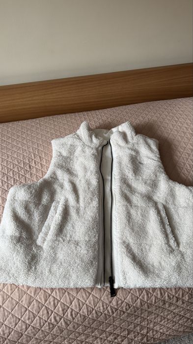 DKNY зимен елек с две лица, бяло, размер XL, почти нов