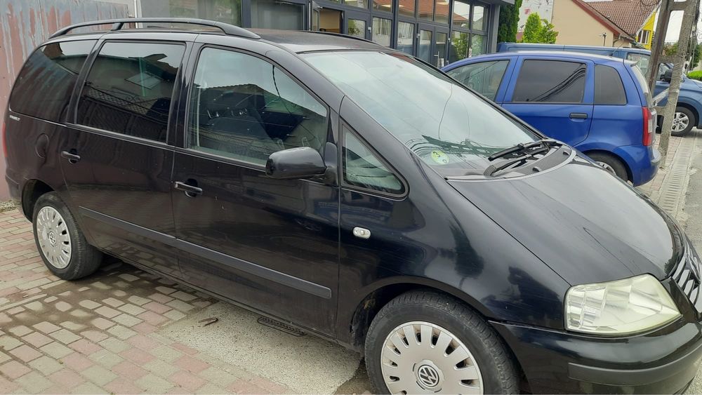 VW SHARAN  7 locuri