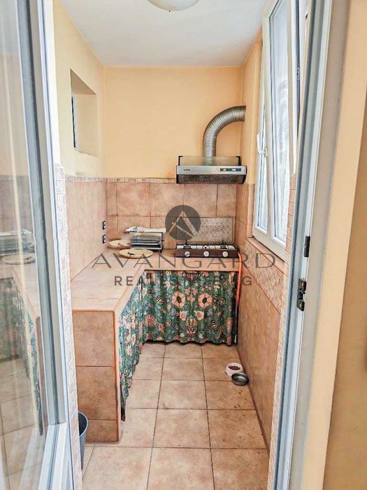 Продава се Многостаен апартамент в Пловдив, Център - 125 кв.м за 2244 €/кв.м - Снимка #8