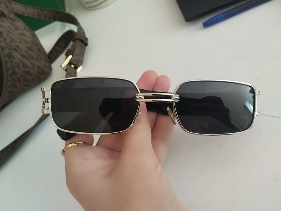 Продам очки солнцезащитные Gentle Monster