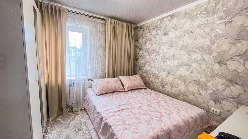 Продается добротный дом, Анна С. Империя