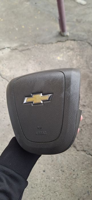 Продам кобалт аирбаг крышку с аирбагом оригинал снят с авто в рабочем