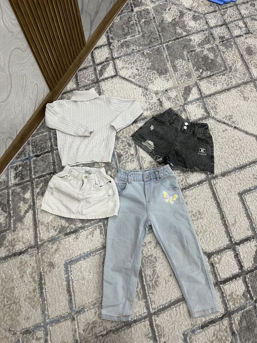 Балалар киімі сатылады