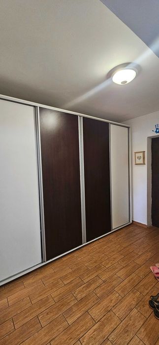 Inchiriez apartament cu 2 camere in Dristor