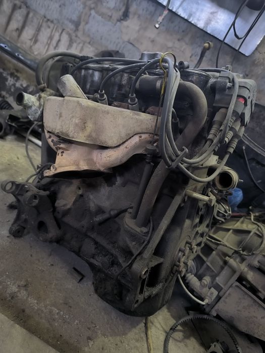 Двигатель Опель два литра