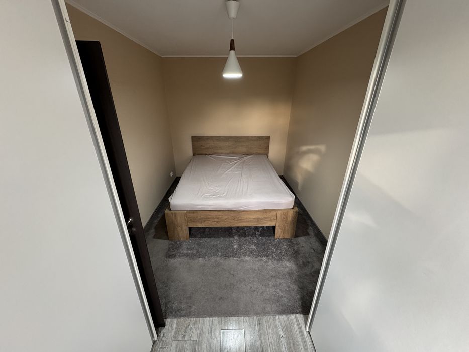 Dau in chirie Inchiriez Apartament 2 3 camere Semiluna Cuza Voda
