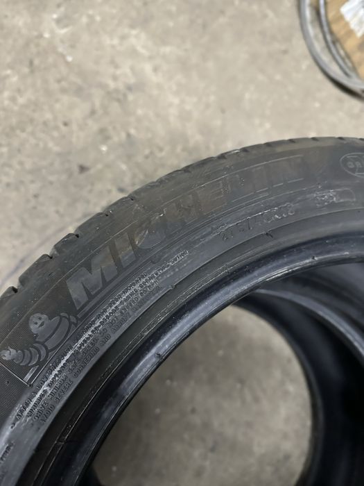 Bridgestone vara 245/45 R18 DOT4922 + Michelin Primacy 4 275/40 R18