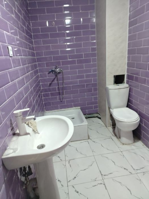 7-mikrorayonda 2 xonali kvartira sotiladi