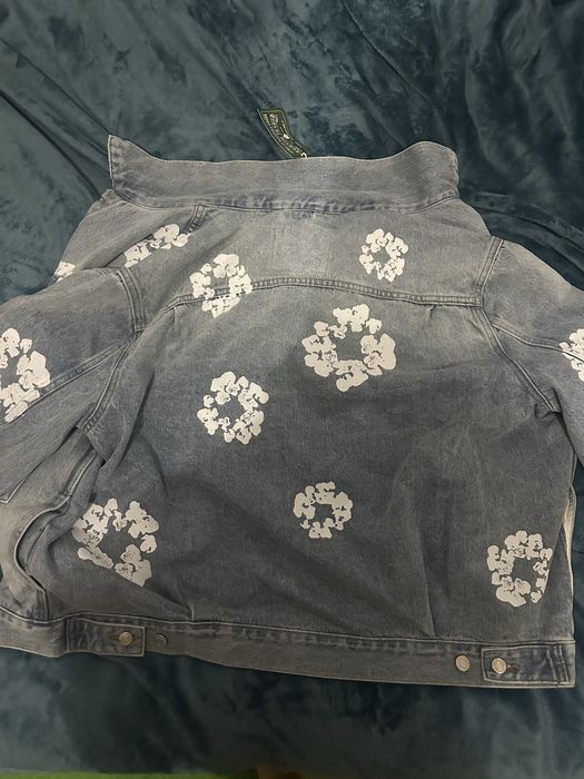 Jacheta denim tears x levis