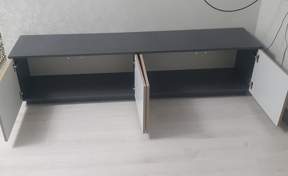Тумба под тв.новая