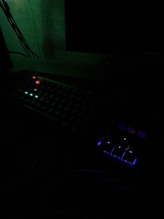 Клавиатура redragon k561R