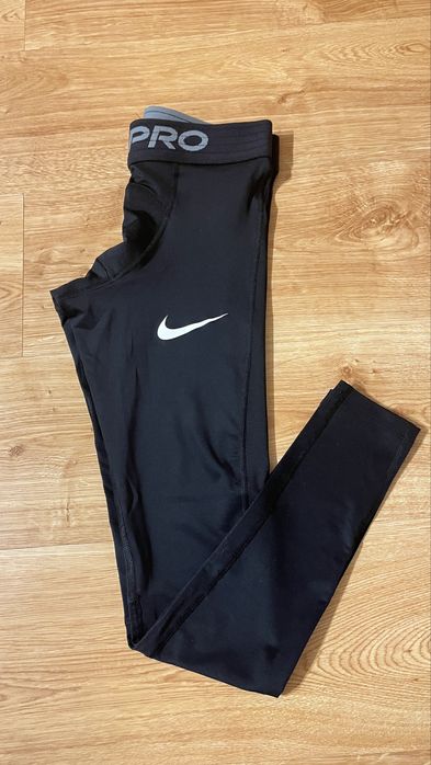 НОВЫЕ Тайтсы Nike Pro оригинальные .S