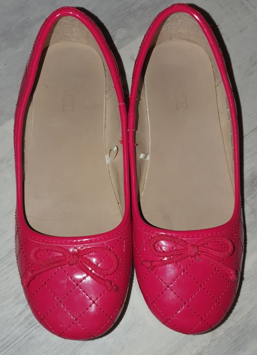 Платья для девочек очень красивая