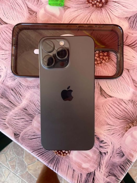 iPhone 15 Pro Max 256GB – 92% baterie – Stare foarte bună