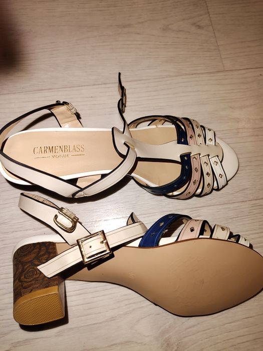 Продам женскую обувь