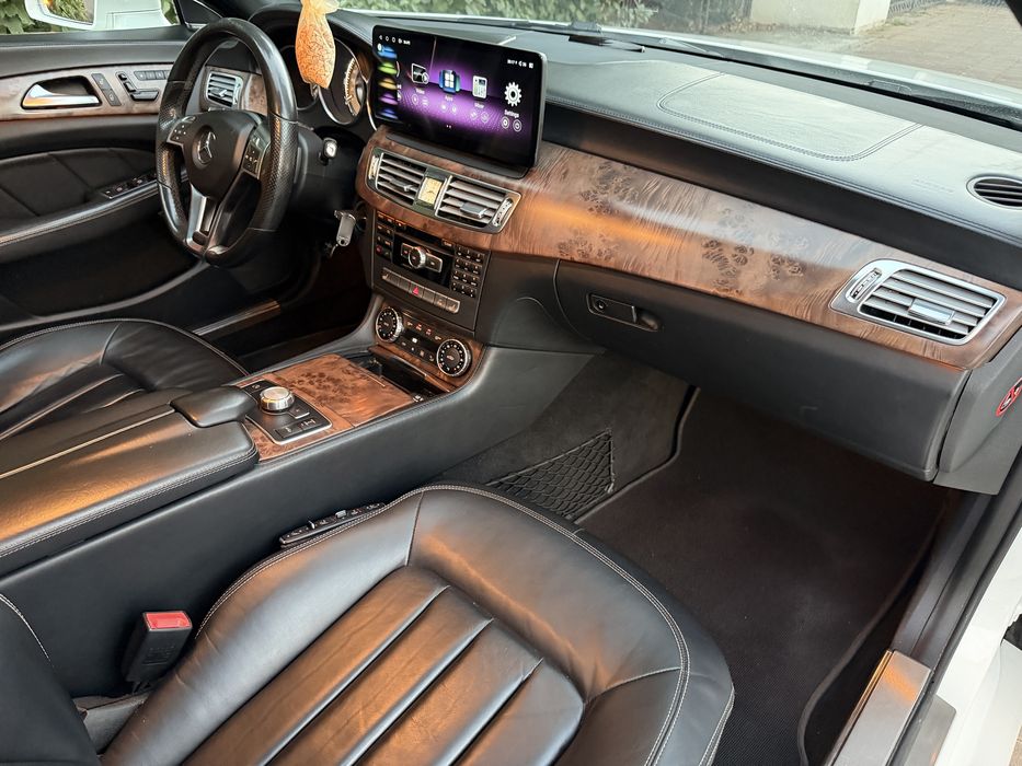 Vand/schimb CLS350 Pack AMG/Foarte Dotat