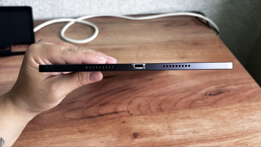Продам планшет lenovo