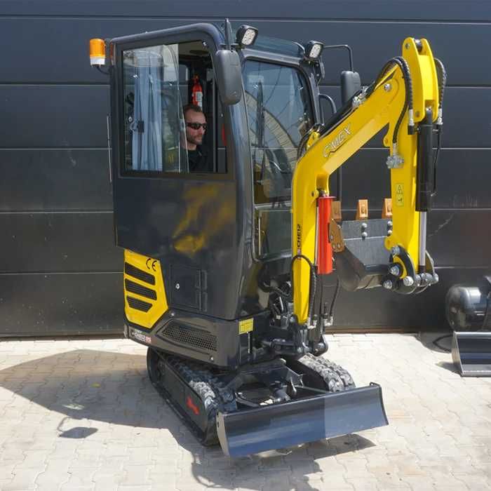 Мини багер Cimex CHE12RS-CAB-SB с чупеща стрела