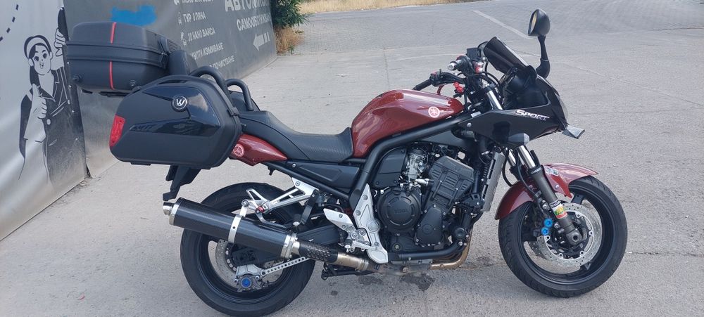 Yamaha Fazer 1000cc Двигател от R1 175 коня