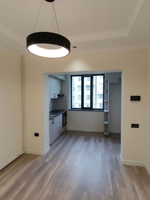 Юнусабад 19 квартал 5/3/5 удв.зал 110м² с новым ремонтом