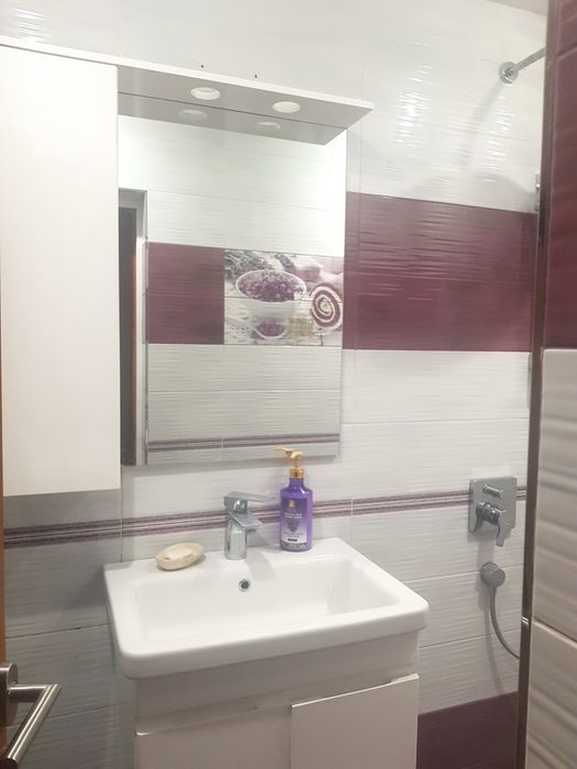 Дава се под наем Тристаен апартамент в Пловдив, Каменица 1 - 98 кв.м за 612 € - Снимка #8