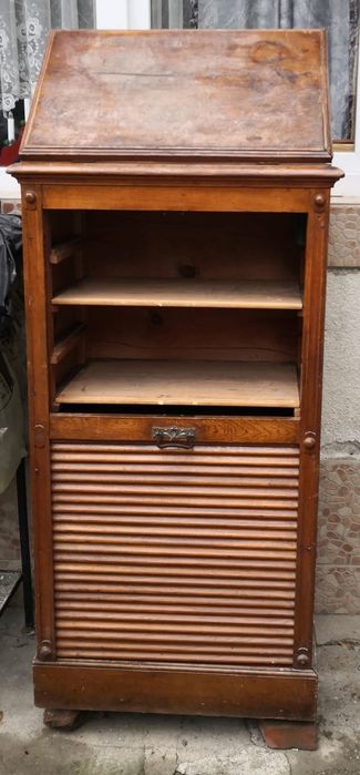 Vând Dulap secretaire