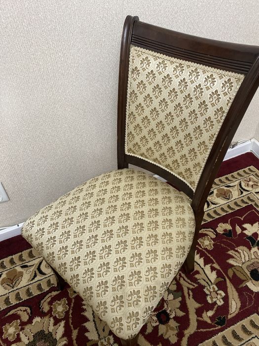 Срочно продам стулья 10штук