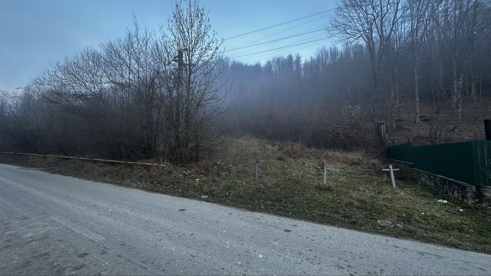 Teren Intravilan Moroeni 1000m