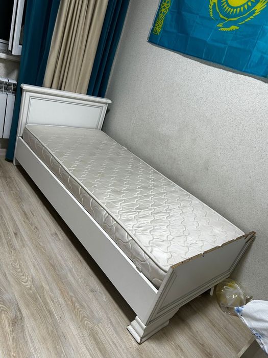 Срочно продам кровать