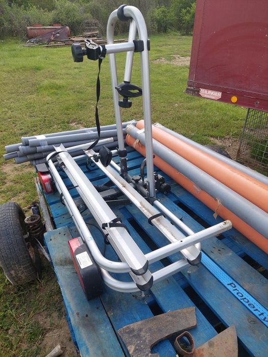 Vând portbagaj de biciclete